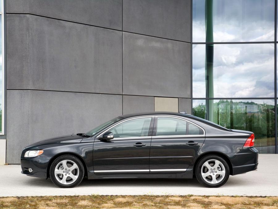  Volvo S80 D5 2009 года  (UK) (фото 13 из 15)
